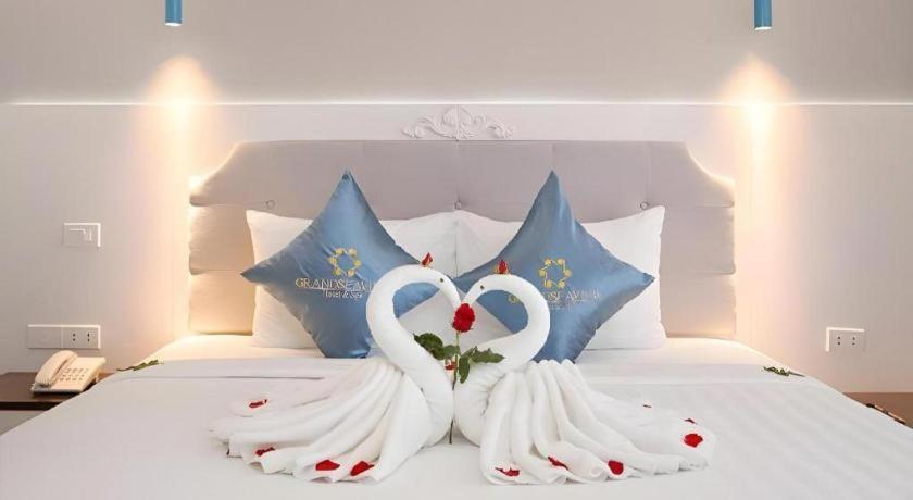Grand Sea View Hotel Da Nang Esterno foto